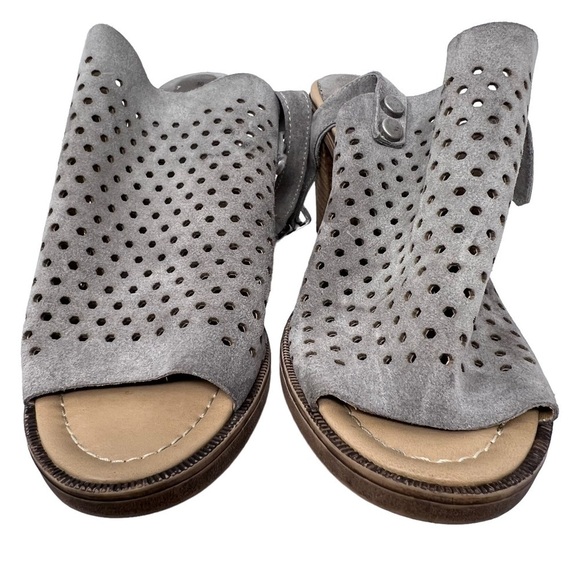 Barbara Barbieri Gray Suede Perforated Slingback Block Heeled Sandals Mules 8.5 - Picture 12 of 13